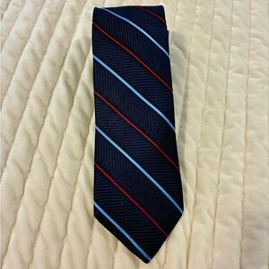 Daniel Cremieux Classic Striped Navy Blue Red Silk Tie